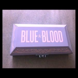 Jeffree Star Blue Blood Palette